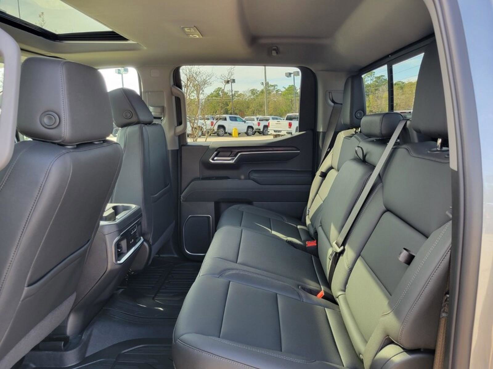 New 2026 GMC Sierra 1500 SLT w/ SLT Premium Plus Package RWD image 27