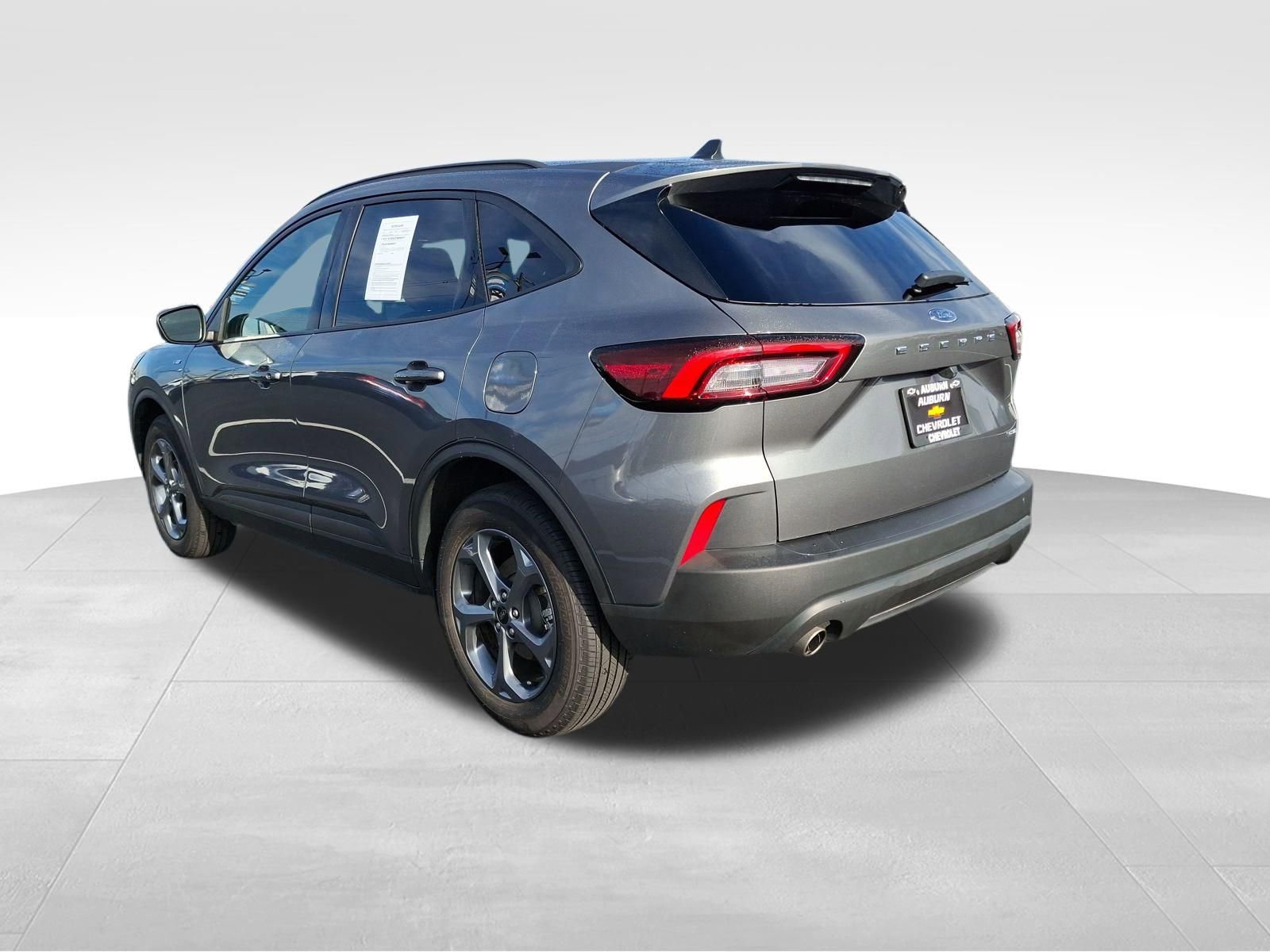 Used 2025 Ford Escape ST-Line image 5