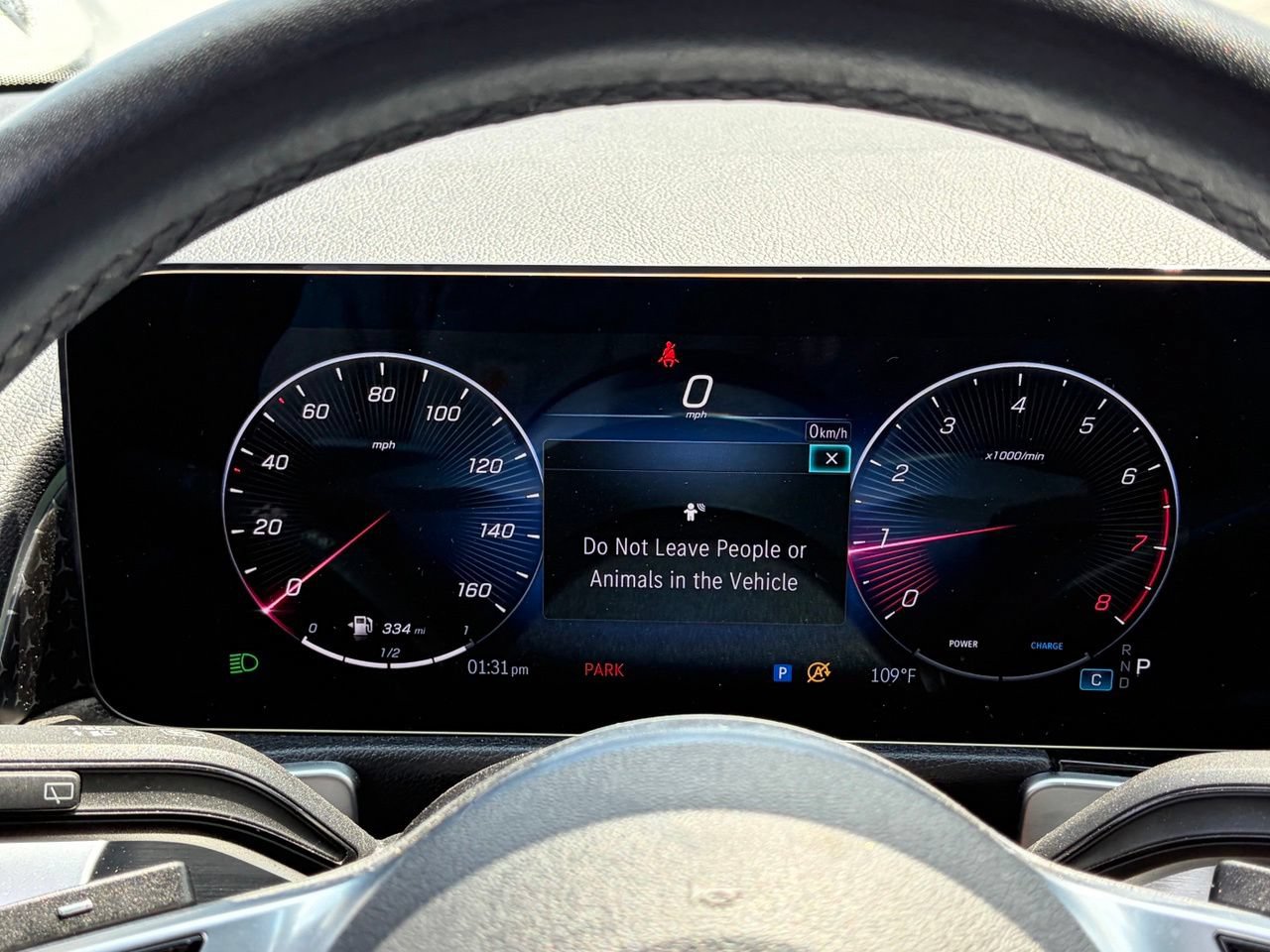 Used 2025 Mercedes-Benz GLB 250 image 10