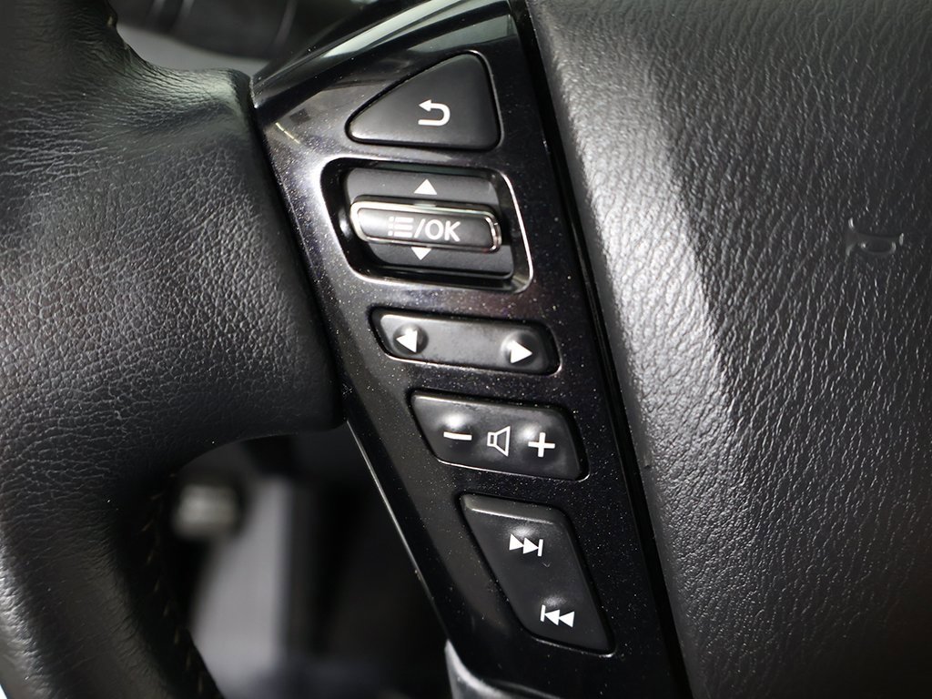 Used 2021 Nissan Armada SV w/ SV Appearance Package image 46