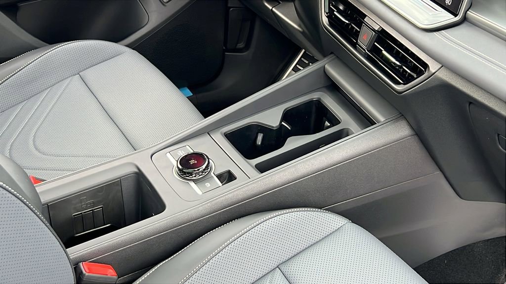 New 2026 Volkswagen Tiguan SE R-Line AWD/4WD image 12
