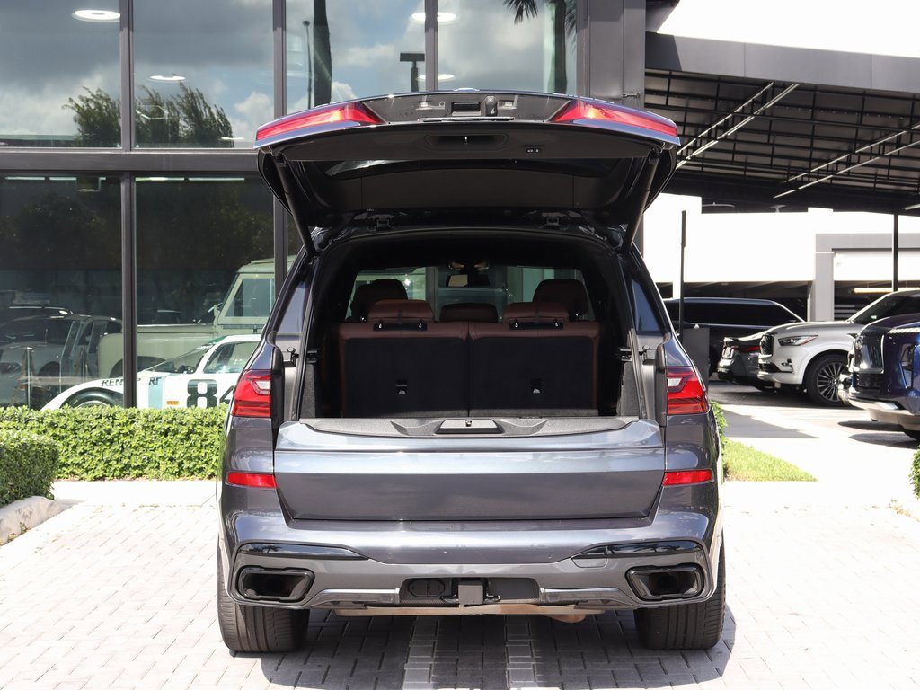 Used 2022 BMW X7 xDrive40i w/ M Sport Package image 7