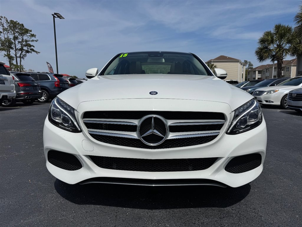 Used 2015 Mercedes-Benz C 300 4MATIC Sedan image 3