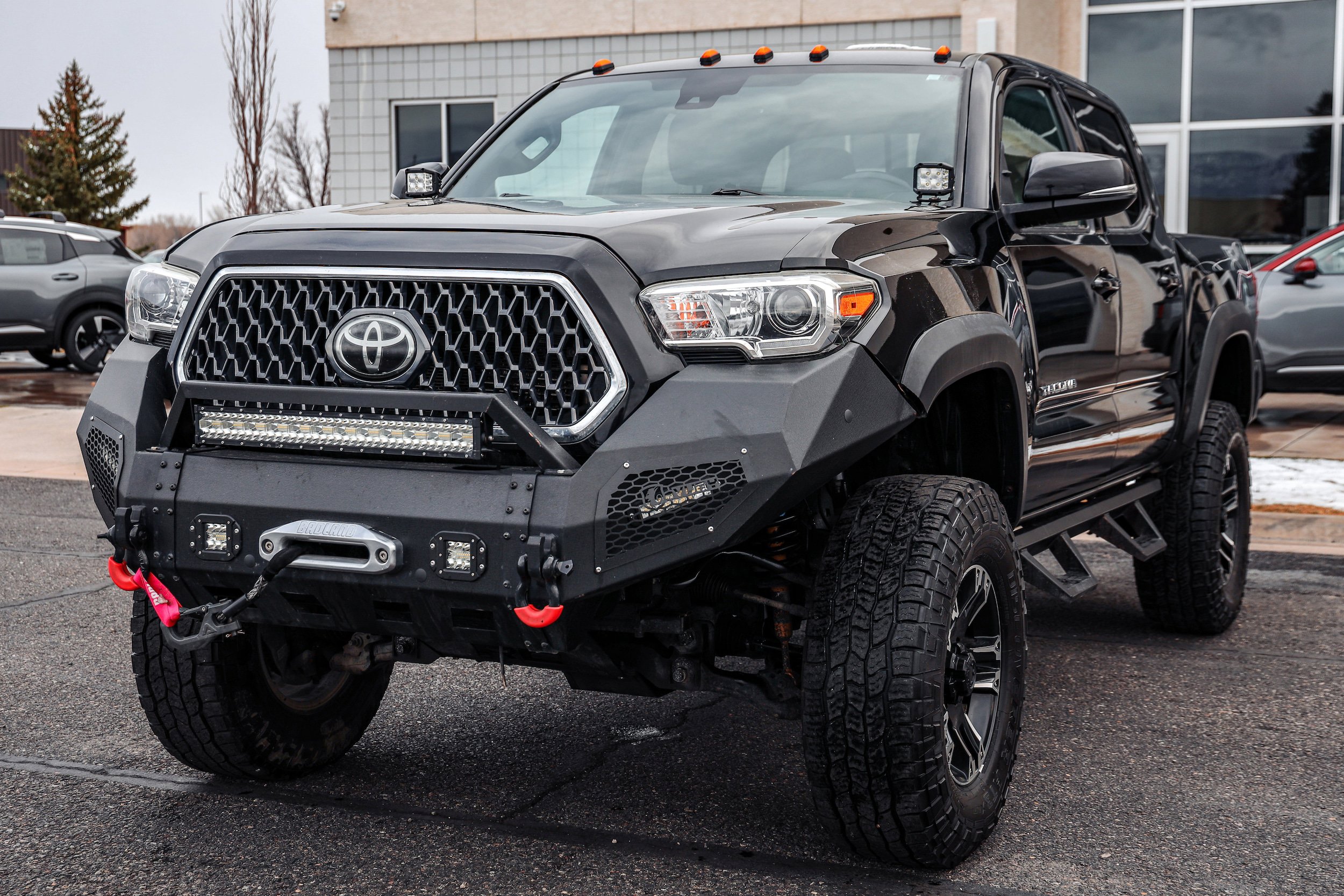 Used 2019 Toyota Tacoma TRD Off-Road image 1