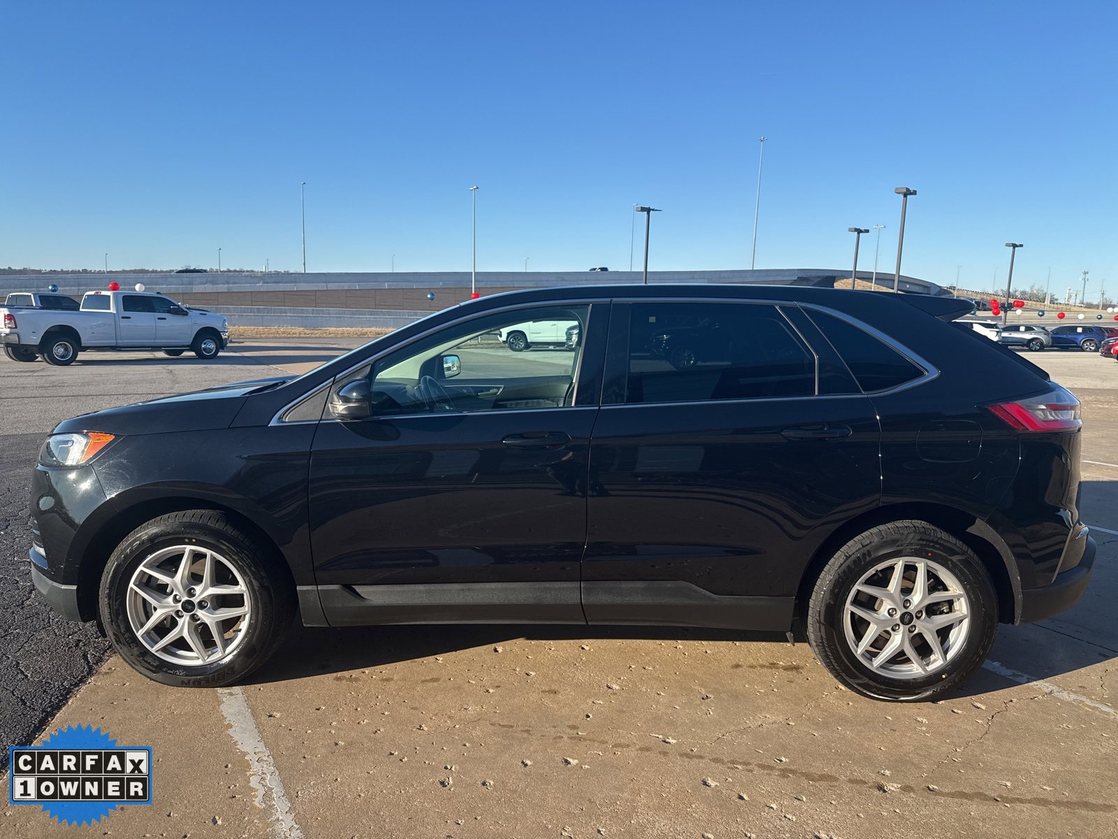 Used 2024 Ford Edge SEL image 6