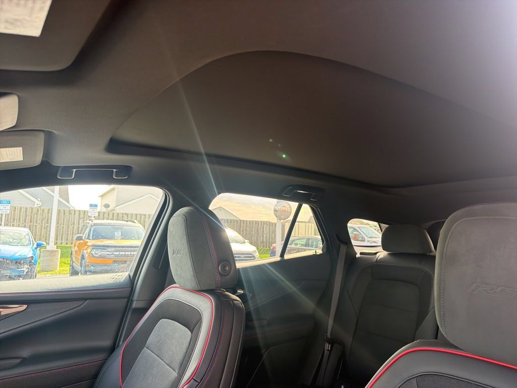 Used 2025 Chevrolet Blazer EV RS FWD image 25