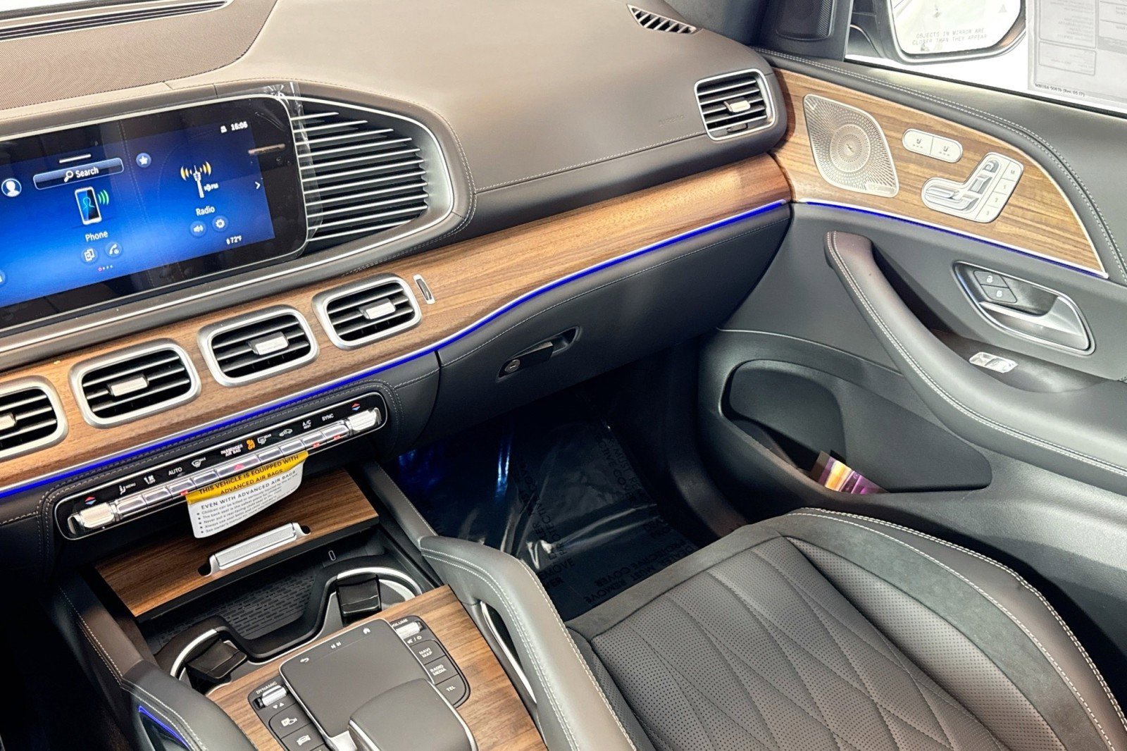 New 2026 Mercedes-Benz GLS 63 AMG 4MATIC image 21