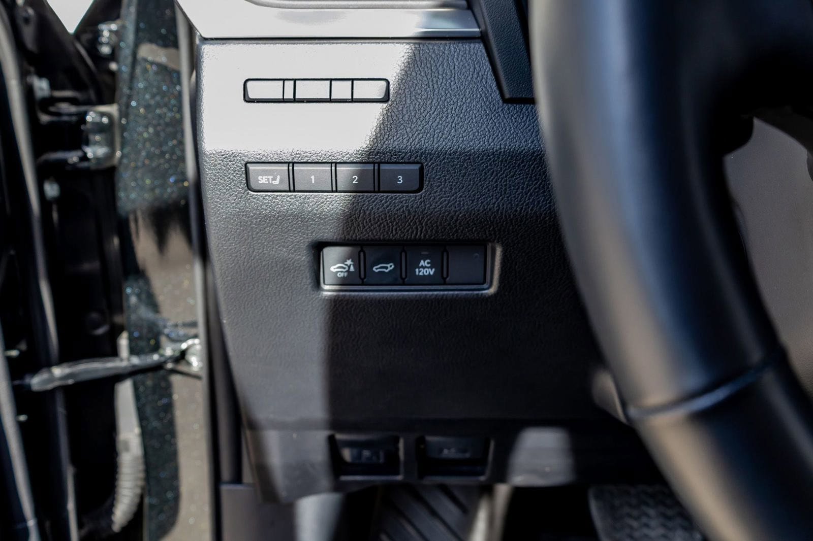 Used 2024 Lexus GX 550 AWD/4WD image 22