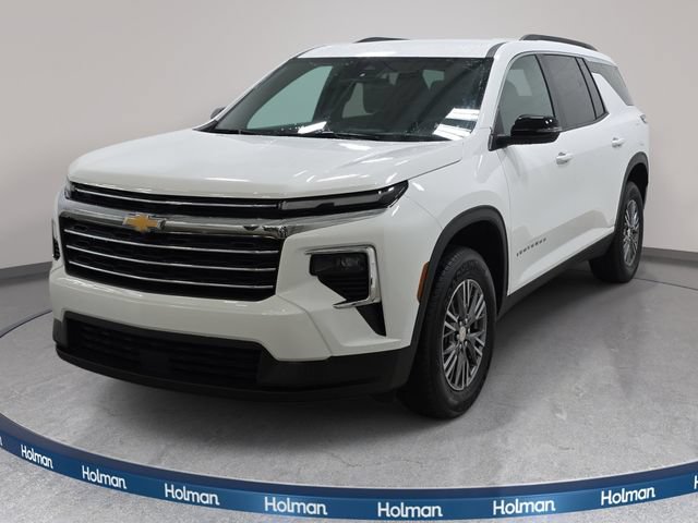 Used 2025 Chevrolet Traverse LT