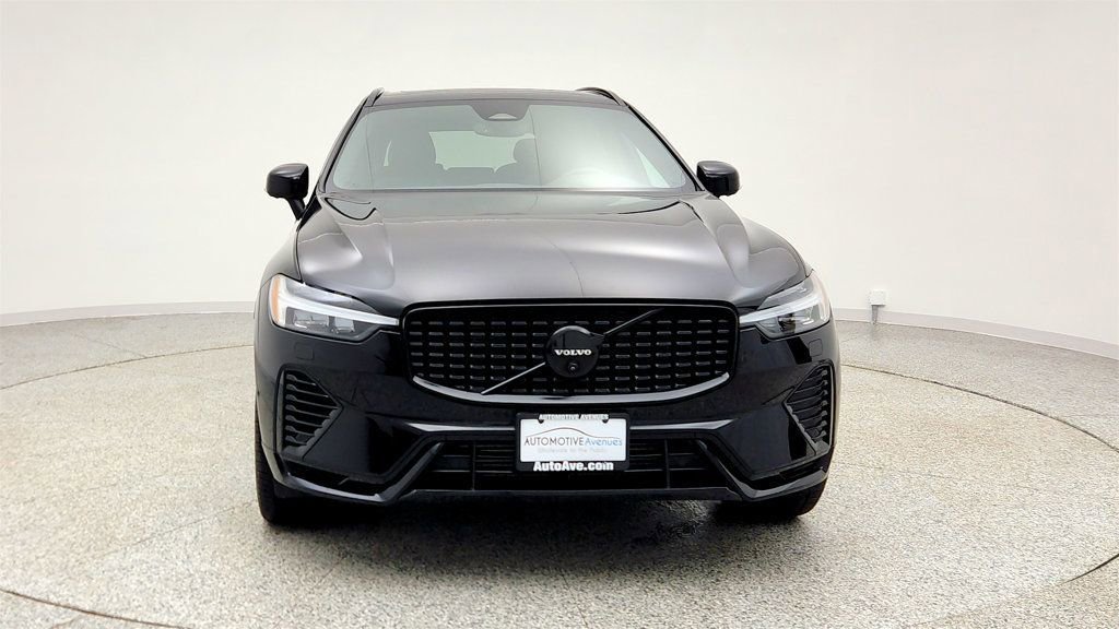 Used 2024 Volvo XC60 T8 Ultimate w/ Protection Package Premier image 2