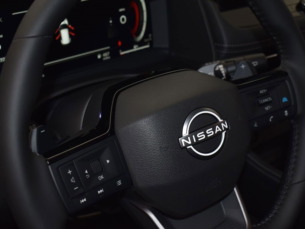 New 2026 Nissan Rogue Platinum image 13