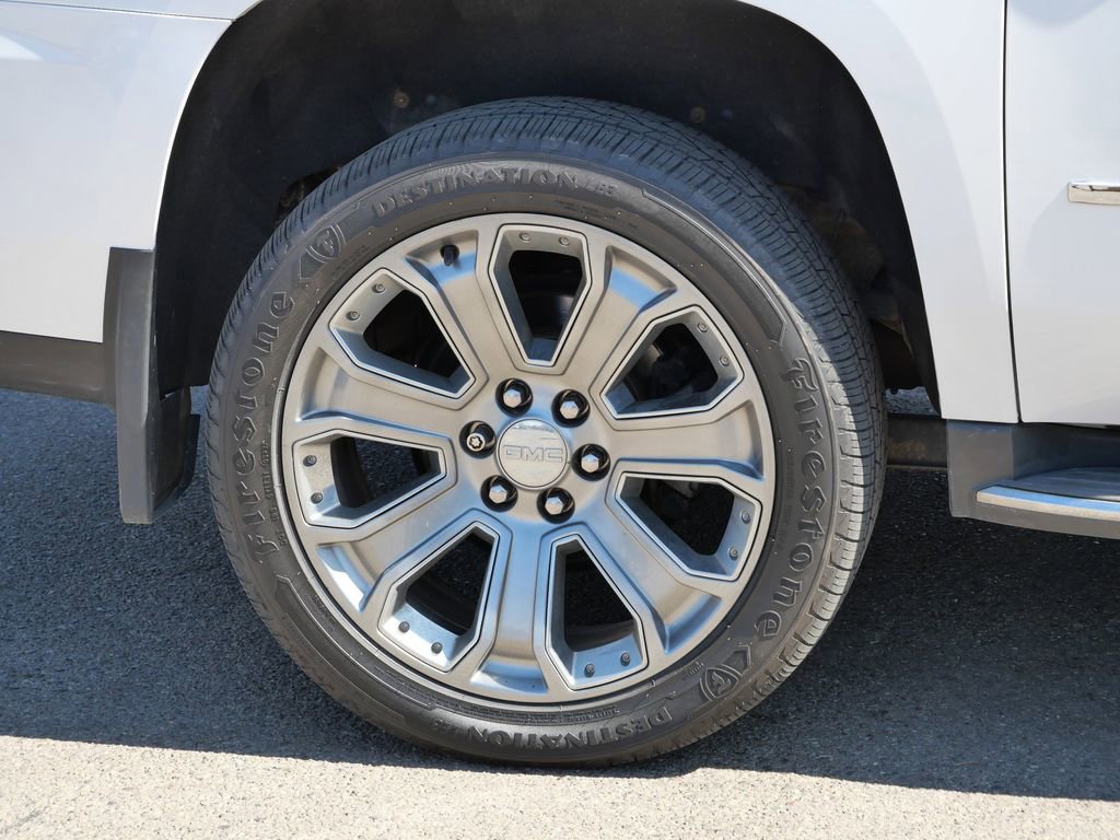 Used 2016 GMC Yukon XL Denali w/ Open Road Package image 14