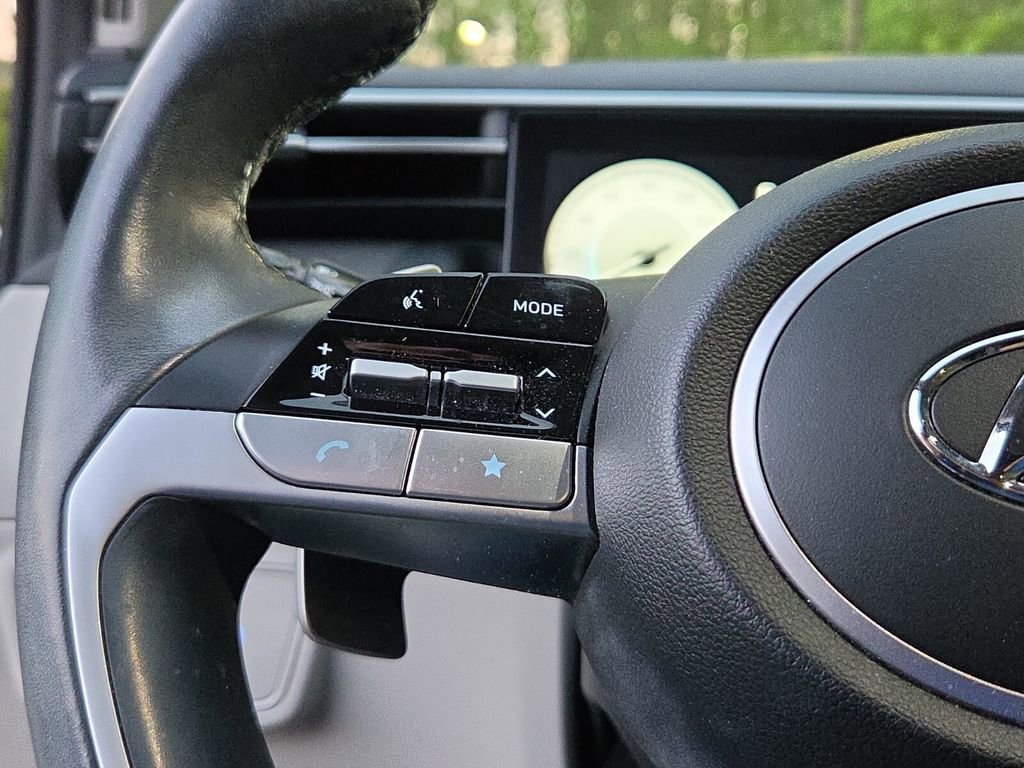 Used 2022 Hyundai Tucson Limited FWD image 23