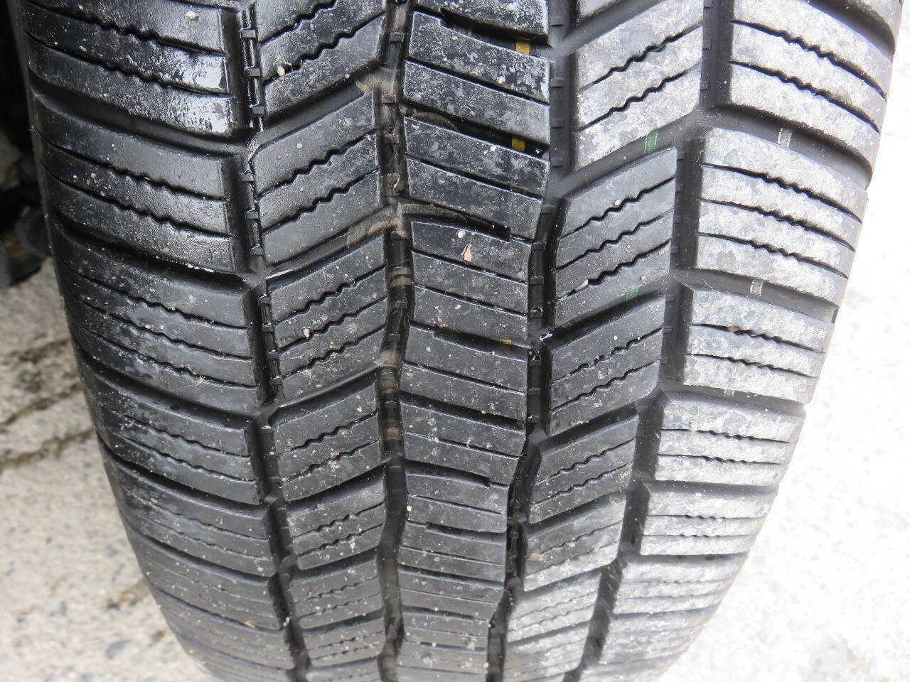 Used 2014 Toyota RAV4 XLE image 31