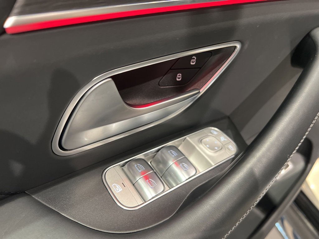 Used 2021 Mercedes-Benz Maybach GLS 600 4MATIC image 16