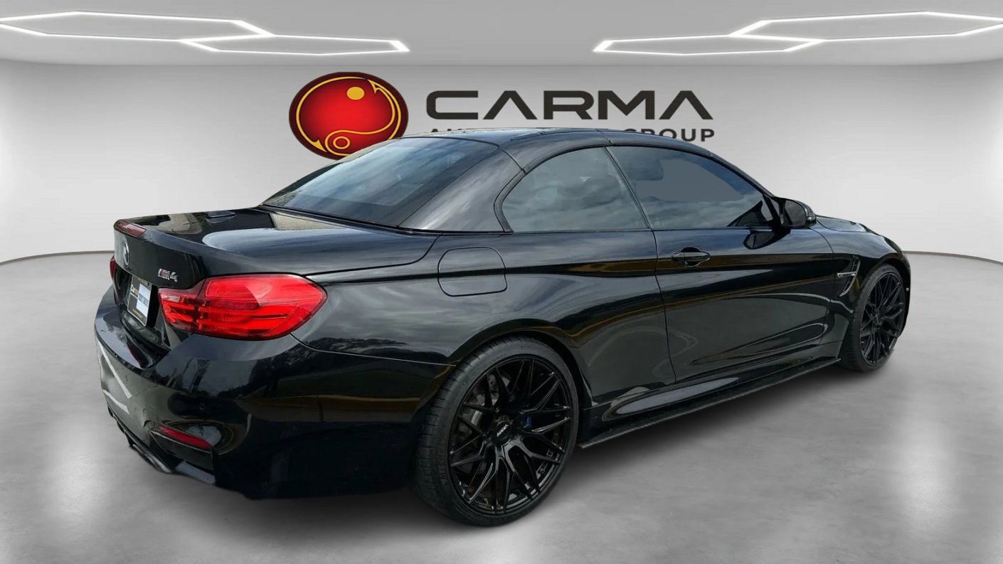 Used 2016 BMW M4 Convertible image 5