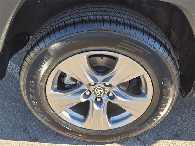 Used 2024 Toyota RAV4 XLE image 10