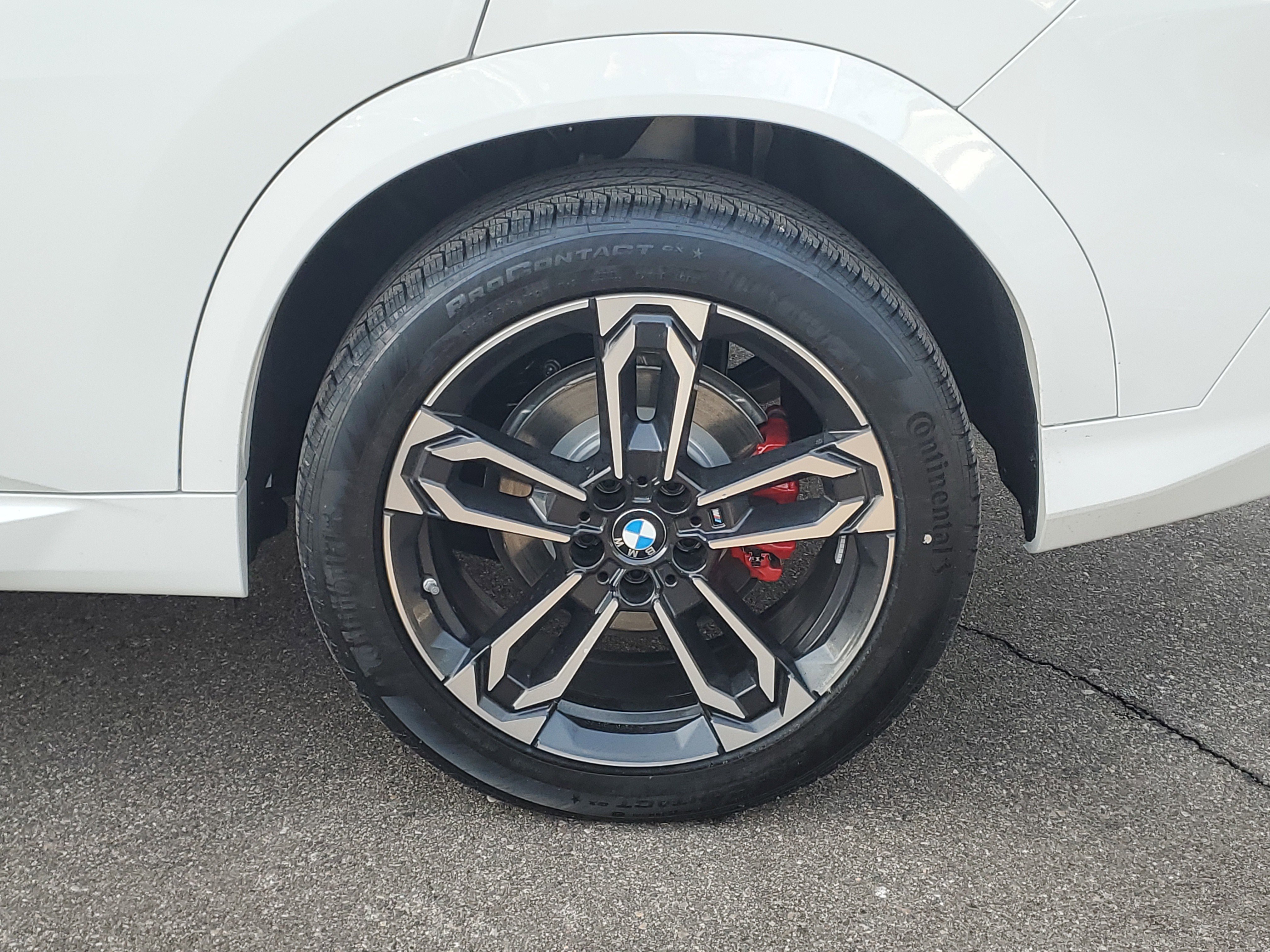 New 2026 BMW X2 xDrive28i w/ Technology Package image 28