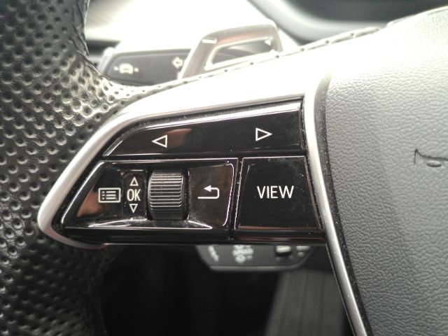 Used 2023 Audi RS e-tron GT w/ Ceramic Brake Package image 36