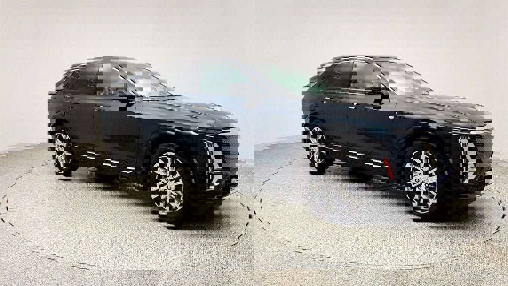 Used 2024 Cadillac Lyriq Tech w/ Driver Assist Package RWD image 3