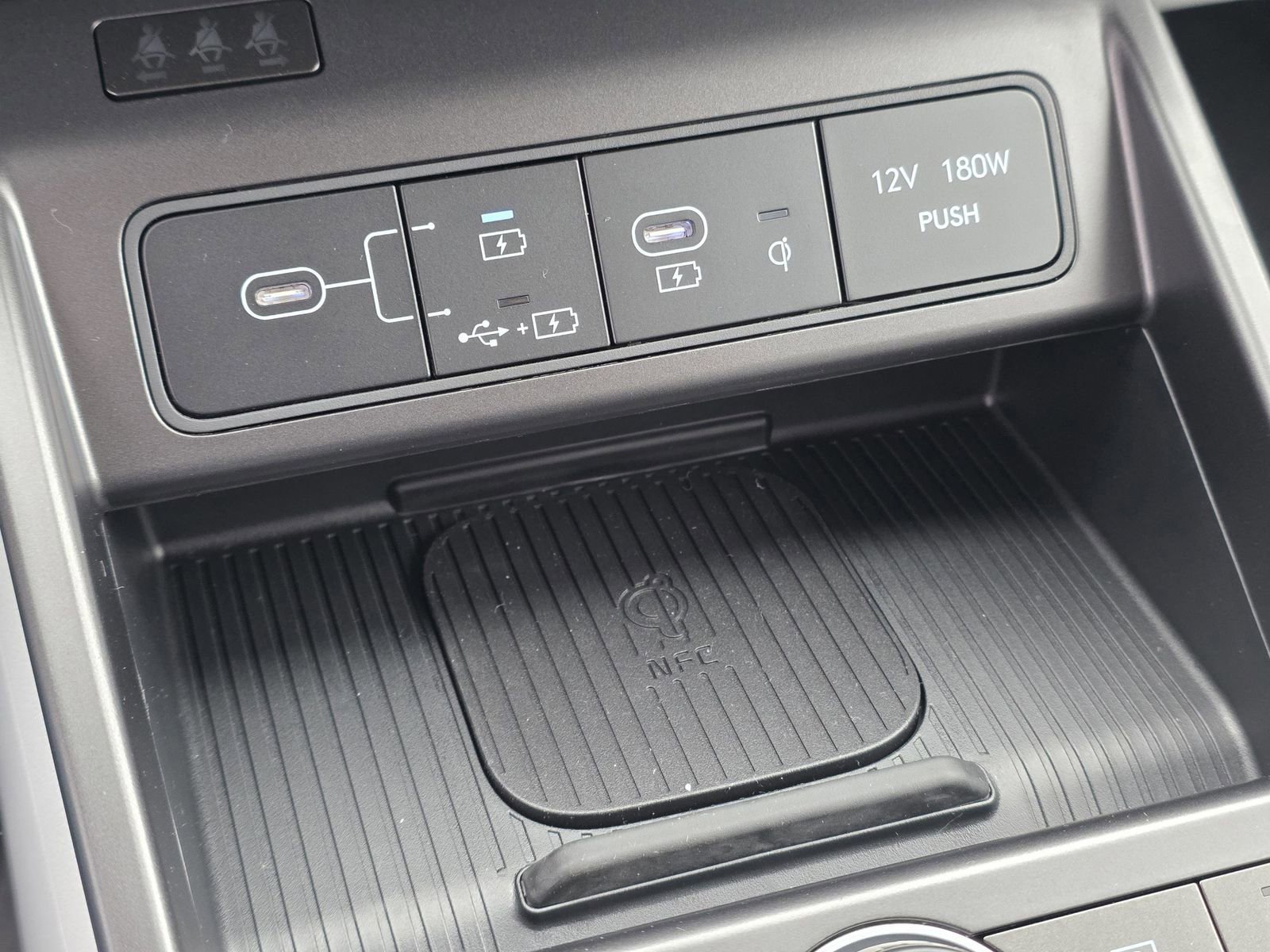 New 2026 Hyundai Kona Limited FWD image 23