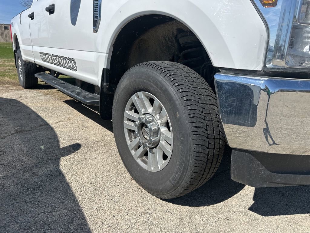 Used 2019 Ford F250 XL w/ STX Appearance Package image 4
