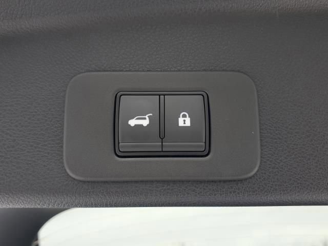 New 2025 Nissan Murano SL image 8