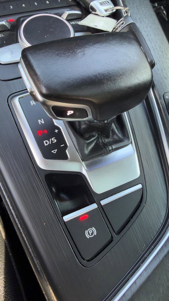 Used 2017 Audi A4 2.0T Premium w/ Convenience Package image 28