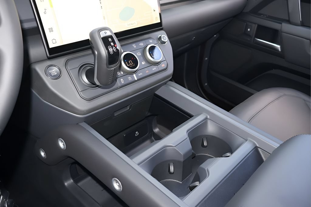 New 2026 Land Rover Defender 130 S AWD/4WD image 27