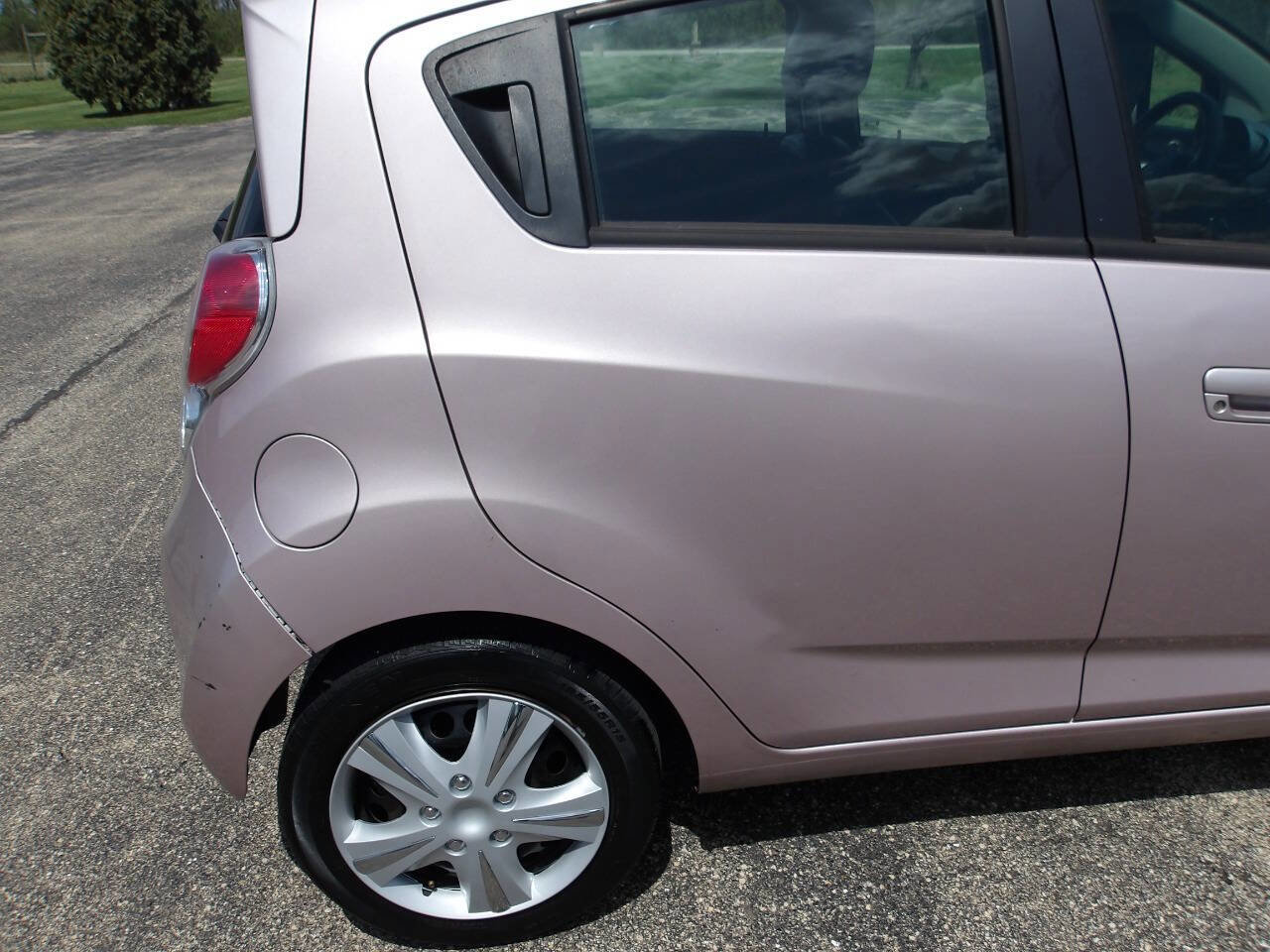 Used 2013 Chevrolet Spark LS FWD image 31