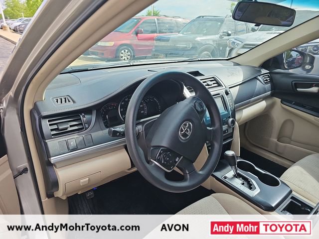 Used 2014 Toyota Camry LE FWD image 9