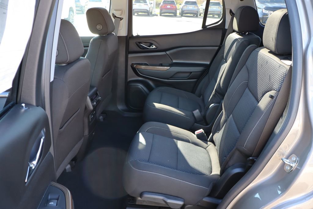Used 2023 GMC Acadia SLE w/ Driver Convenience Package image 42