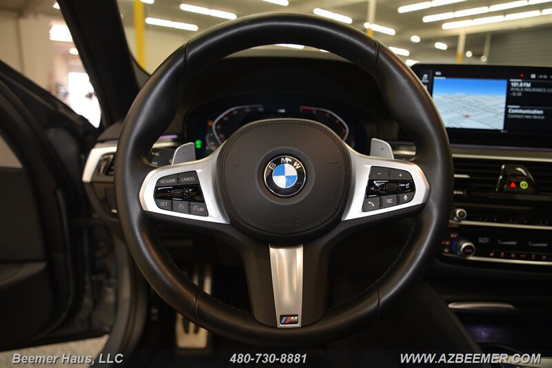 Used 2023 BMW 530i w/ M Sport Package RWD image 27