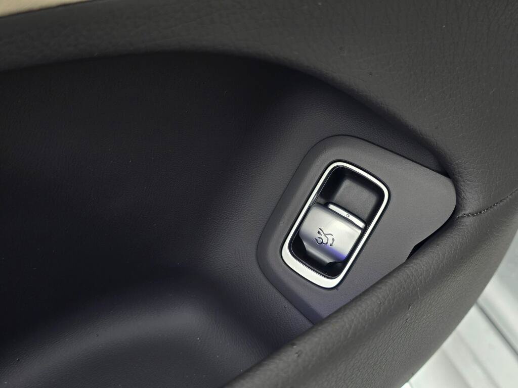 New 2026 Mercedes-Benz S 580 4MATIC Sedan image 34