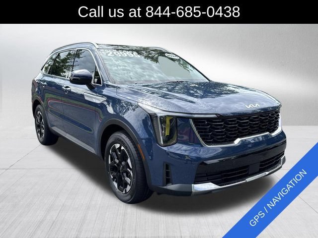 Used 2024 Kia Sorento S w/ Panoramic Sunroof Package FWD image 3