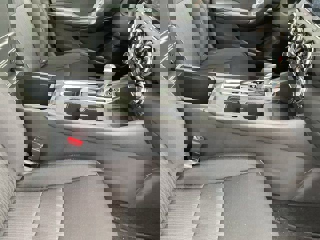 Used 2025 Nissan Sentra SV image 12