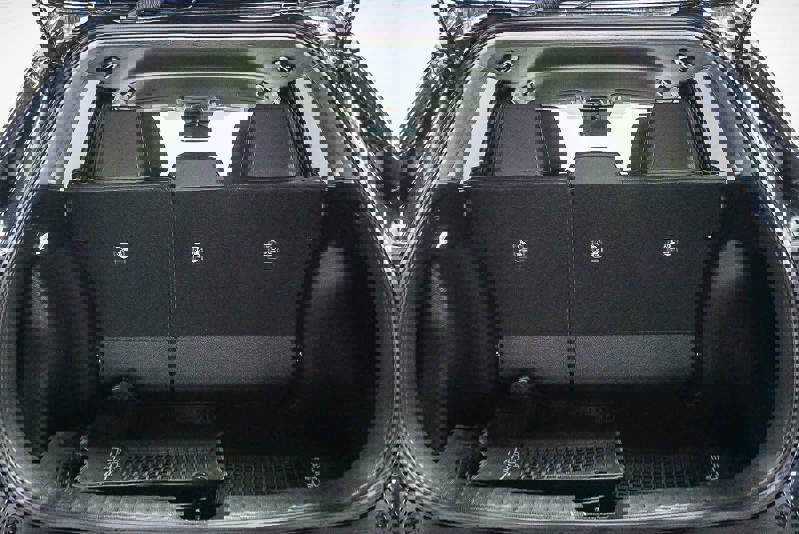 Certified 2025 Toyota Corolla Cross LE FWD image 27