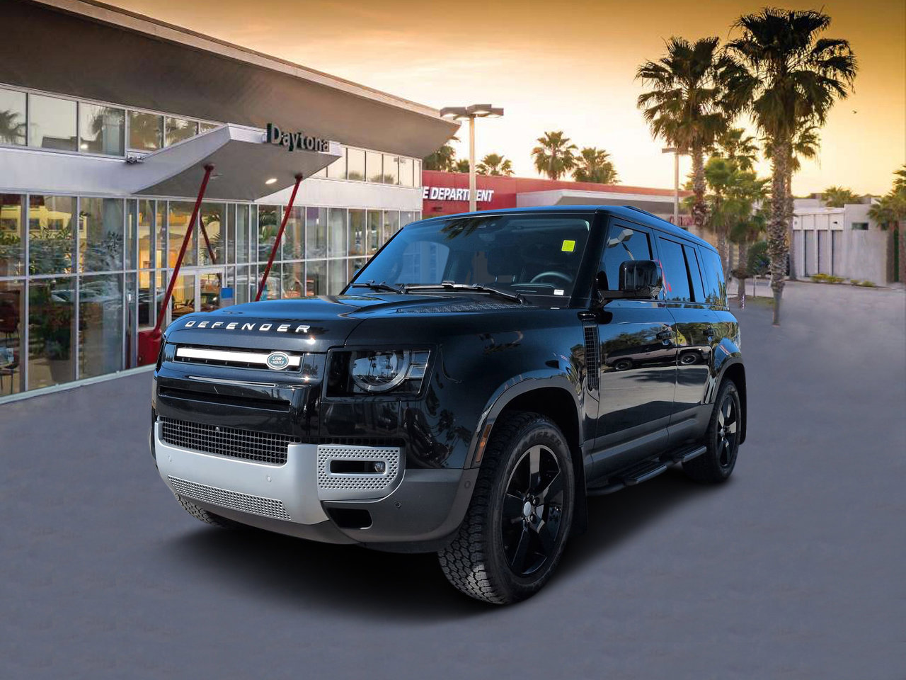 Used 2025 Land Rover Defender 110 S image 6