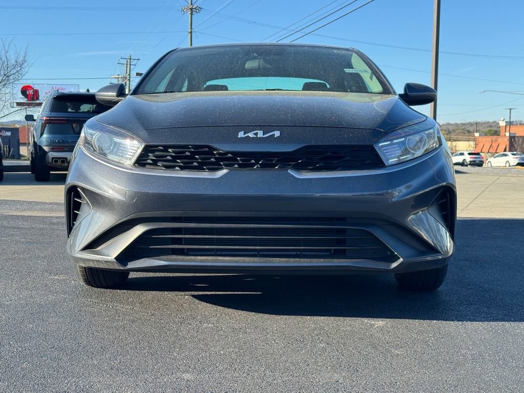 Used 2024 Kia Forte LX image 8