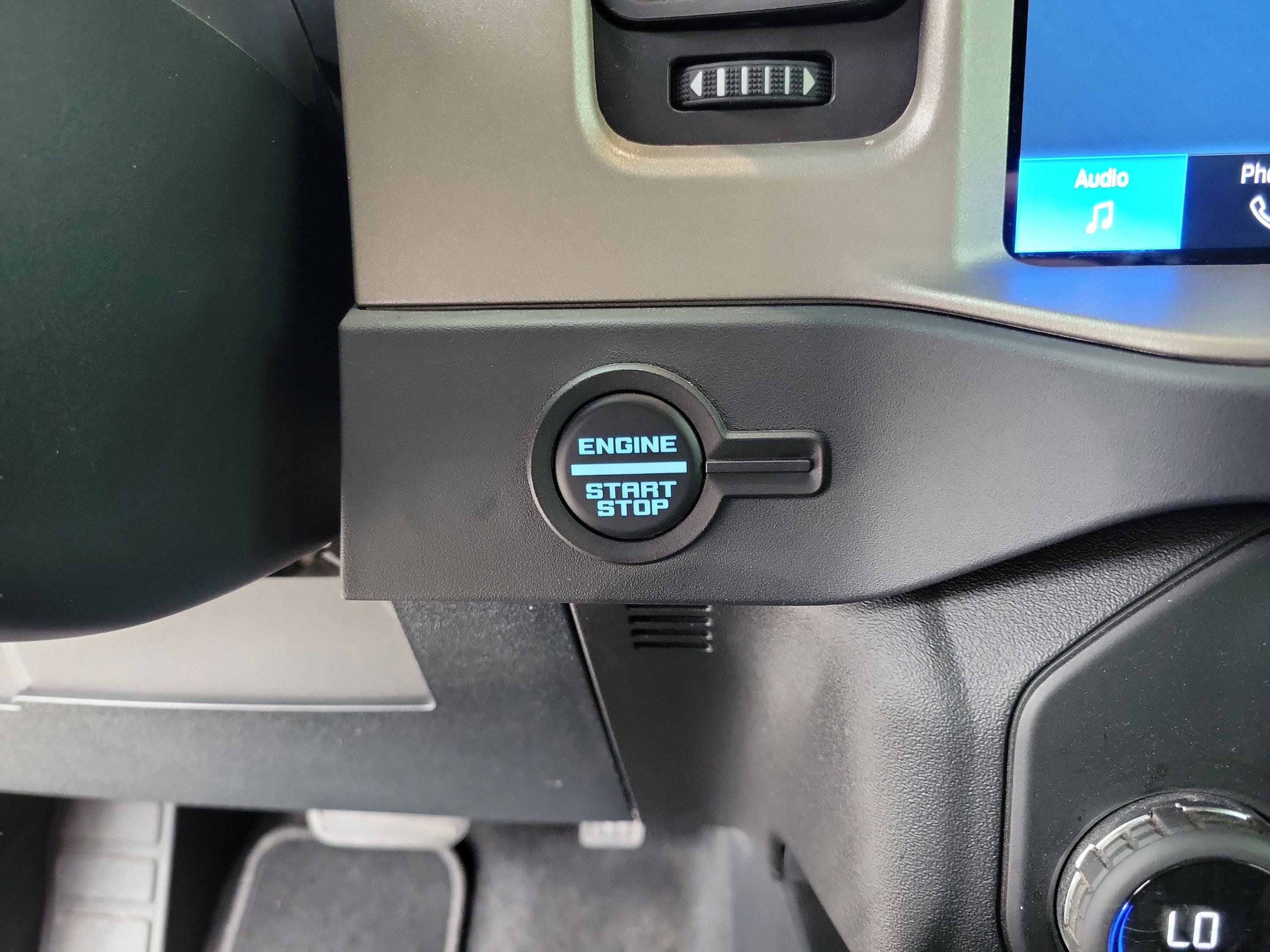 Used 2025 Ford Bronco Outer Banks w/ Sasquatch Package image 16