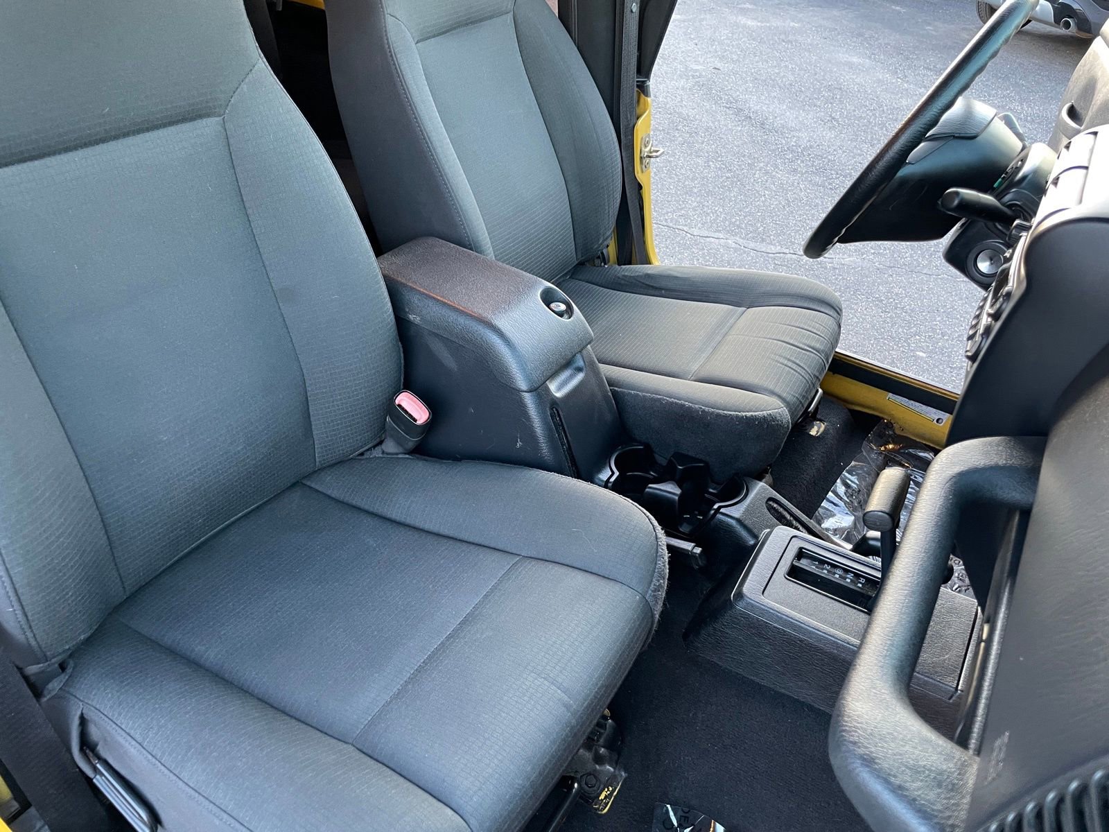 Used 2006 Jeep Wrangler X image 16