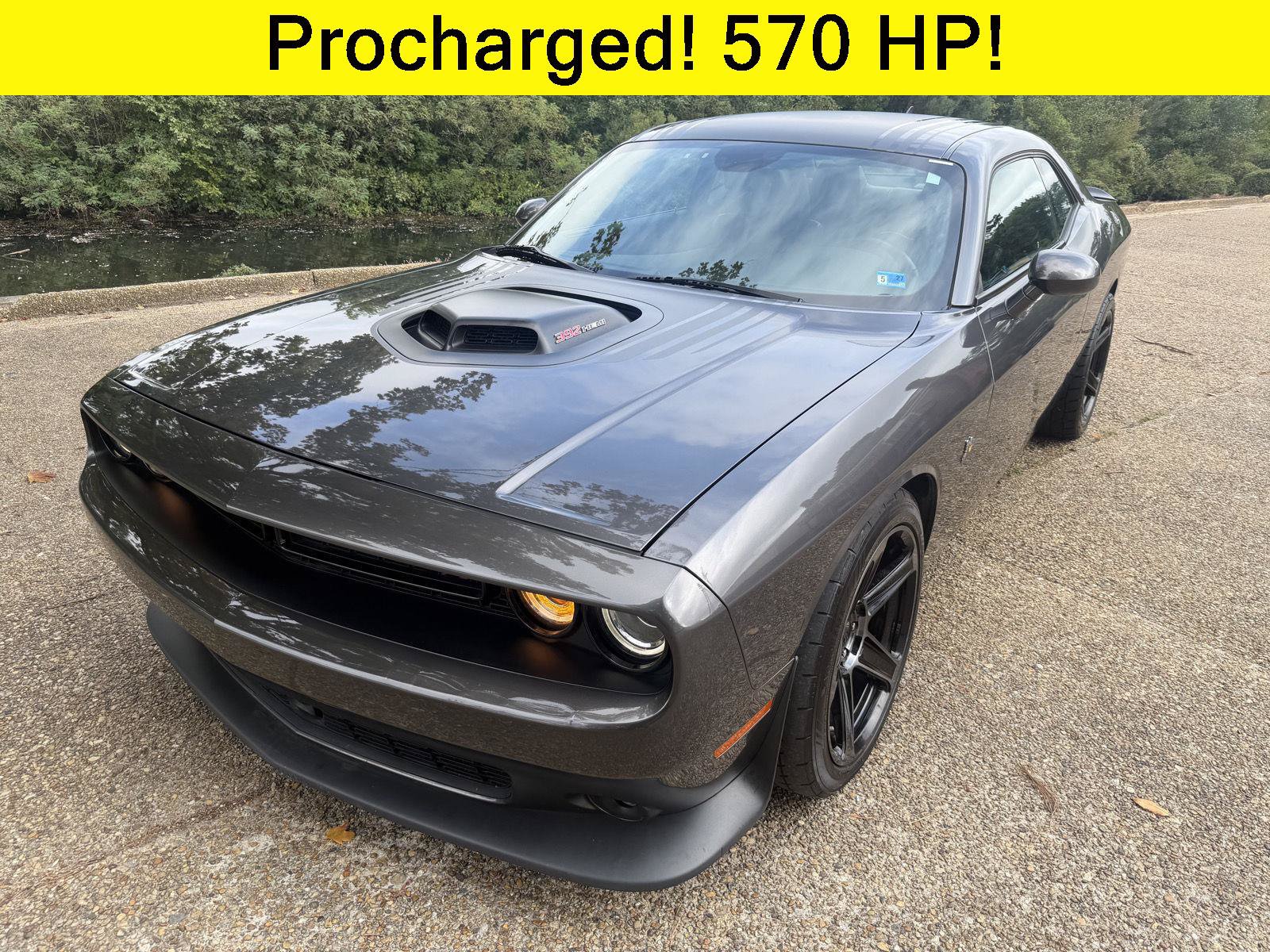 Used 2016 Dodge Challenger R/T Scat Pack RWD image 7
