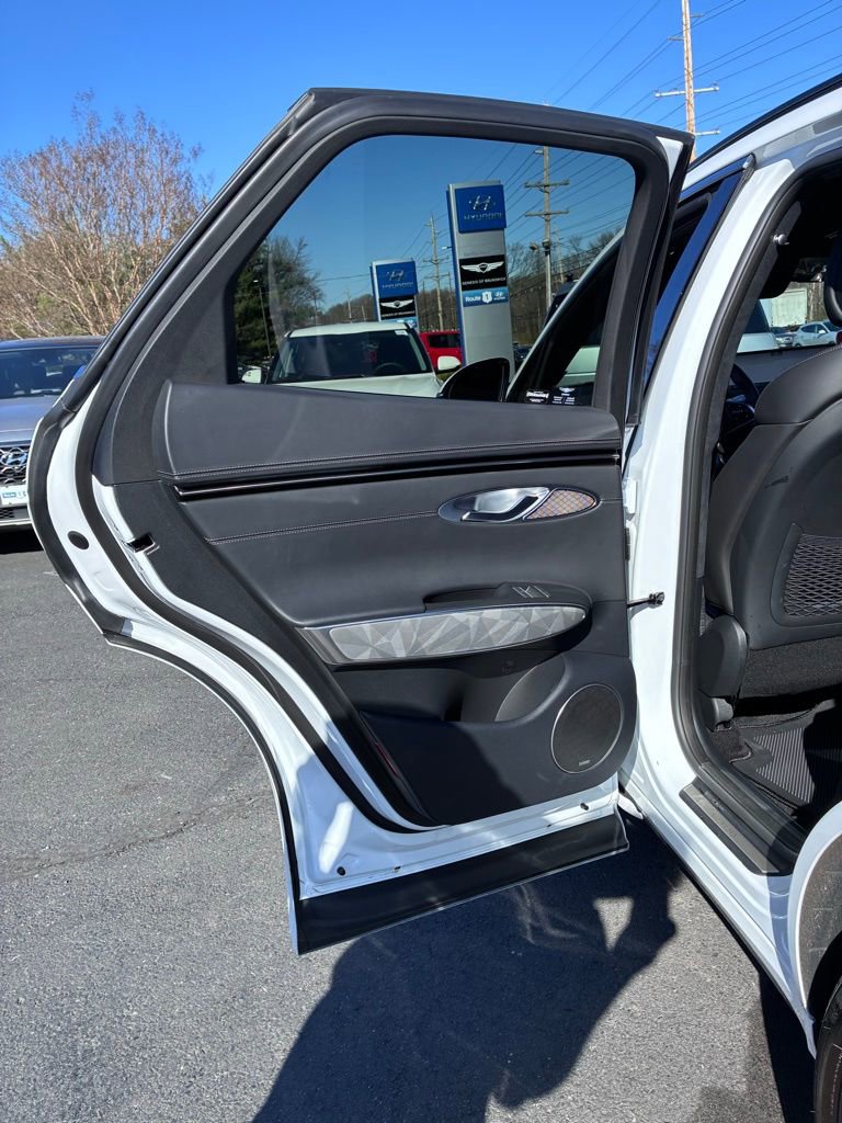 Used 2025 Genesis GV70 3.5T Sport w/ Sport Advanced Package image 51