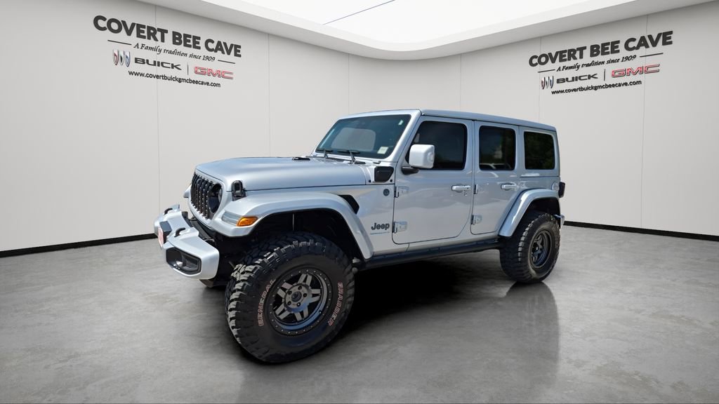 Used 2024 Jeep Wrangler High Altitude image 3