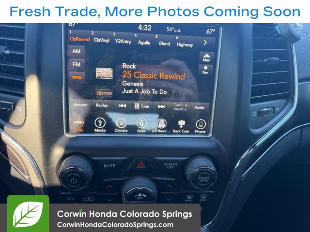 Used 2018 Jeep Grand Cherokee Limited AWD/4WD image 12