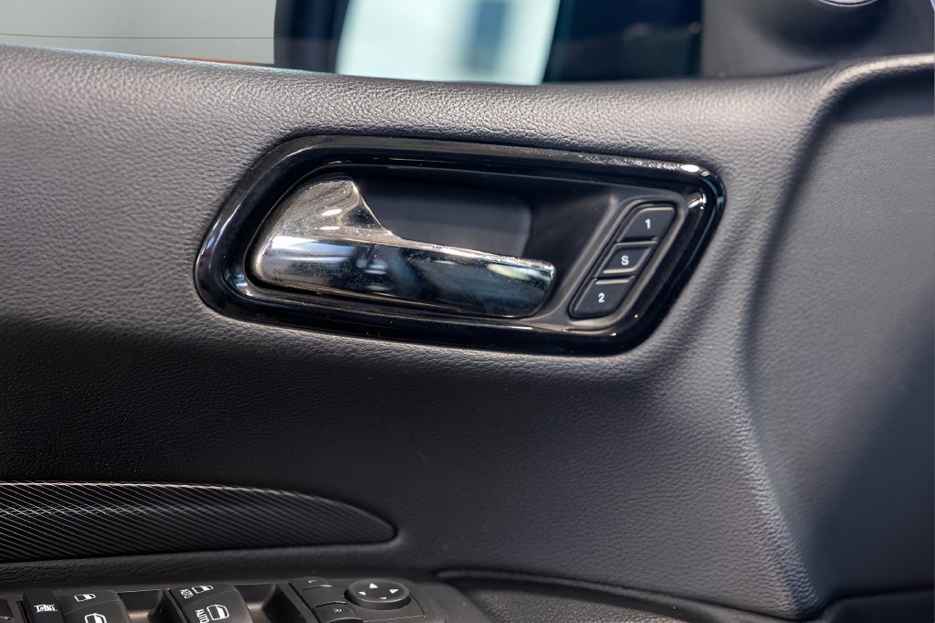Used 2023 Dodge Durango GT AWD/4WD image 34