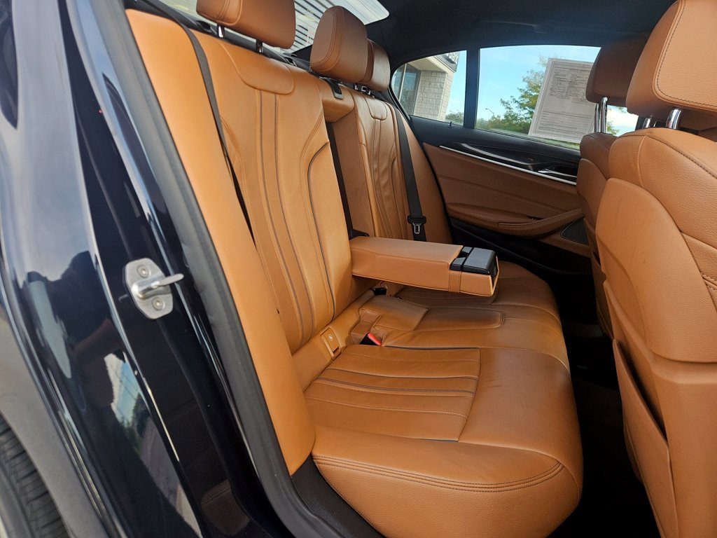 Used 2020 BMW 540i xDrive AWD/4WD image 10