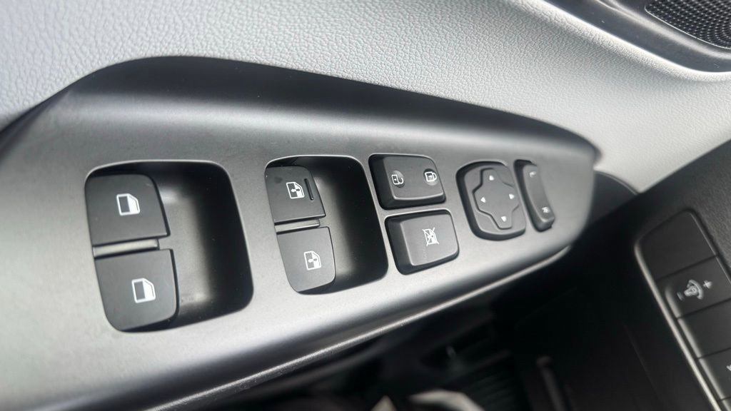 Used 2023 Hyundai Kona SEL w/ Cargo Package image 14