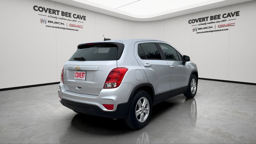 Certified 2020 Chevrolet Trax LS w/ Tint and Cruise Package image 9