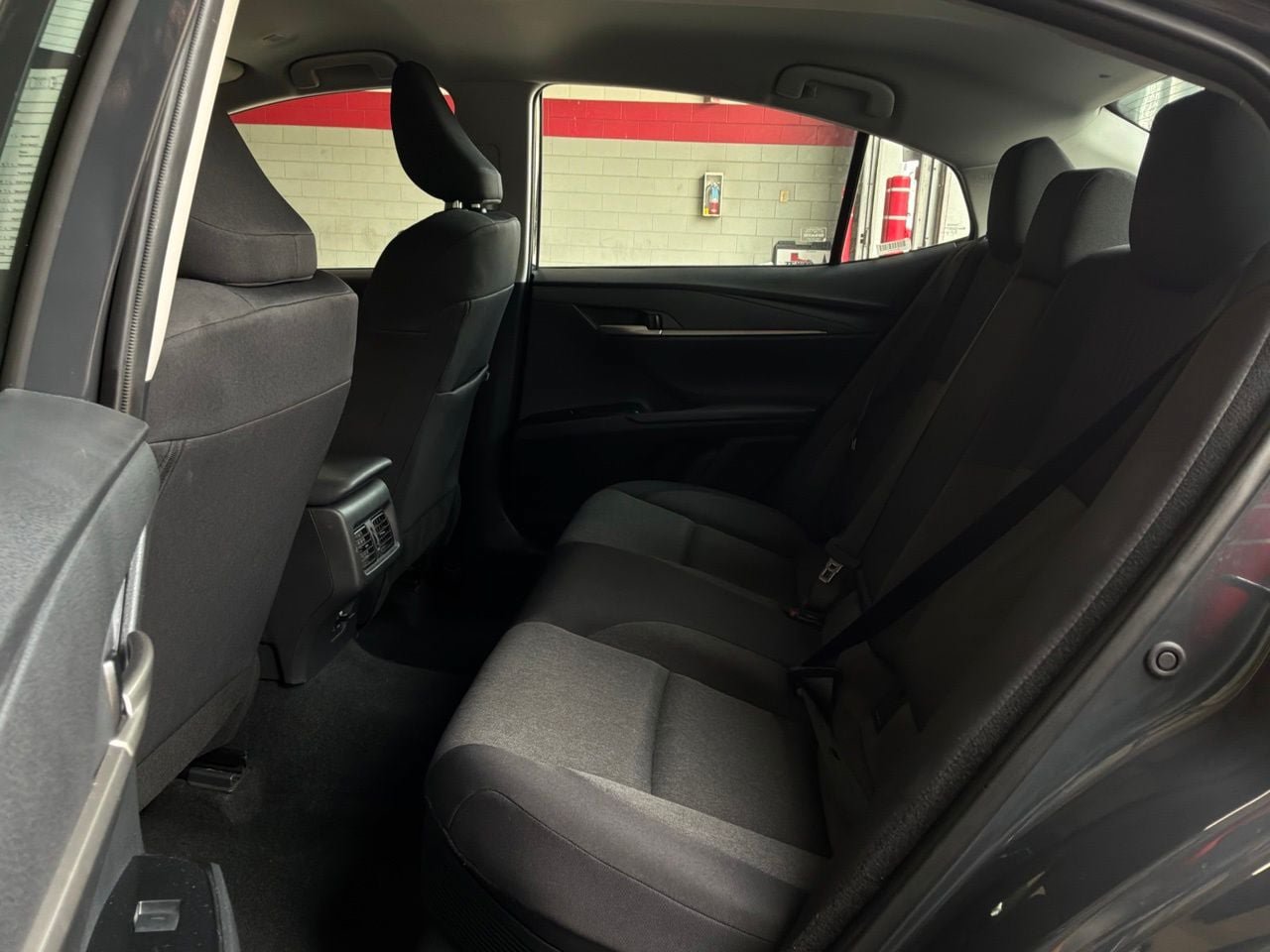Used 2025 Toyota Camry LE FWD image 12